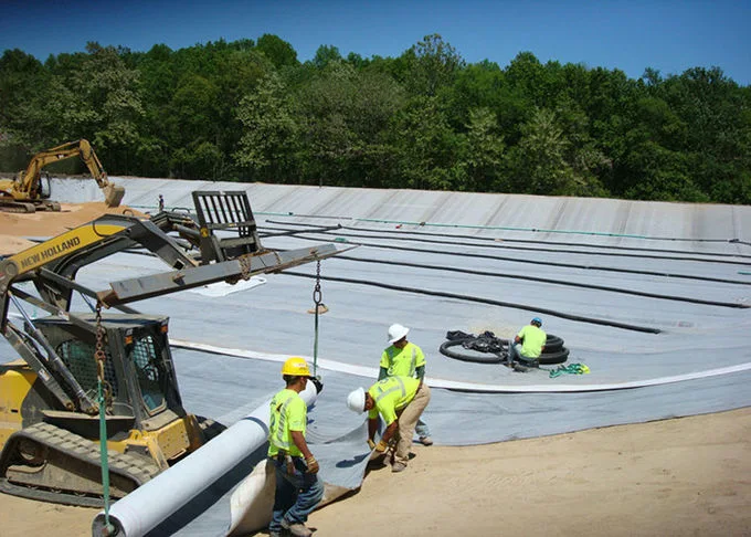 Bentonietcomposite waterdicht deken Geosynthetische klei Liner Bentoniet deken Geosynthetische klei Liner Prijs 9