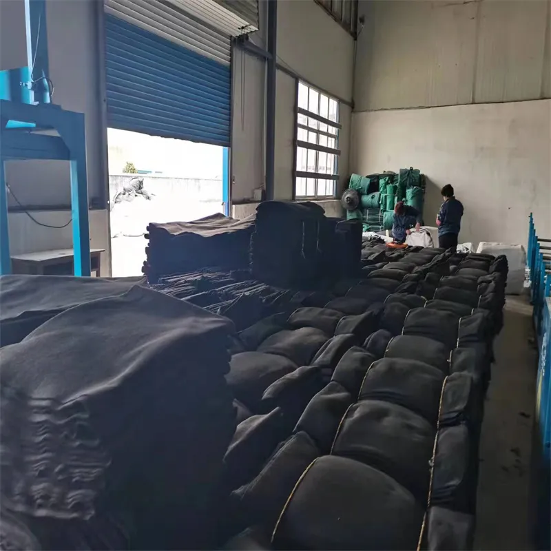 Geotextiel Geobag voor industriële 40*80cm Geotextiel Geobag voor afslagbescherming van snelwegen Geotextiel Geobag Bebossing Planting Grass Flood Control Geotextiel Geobag 10