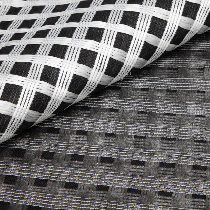 Geogrid van biaxiale glasvezels met geotextiel zonder weefsel voor bodemversterking/wegbouwmateriaal Geocompos