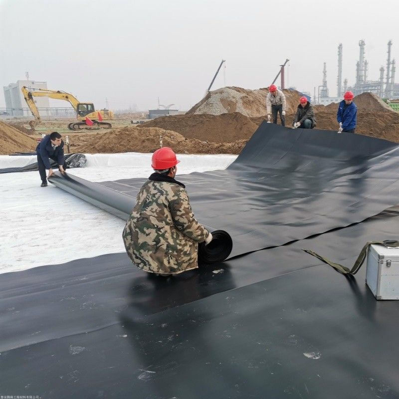 HDPE-geomembrane waterdichtingsliner / zwembadliner / georiënteerd wegbouwmateriaal stortplaats biogasdigester
