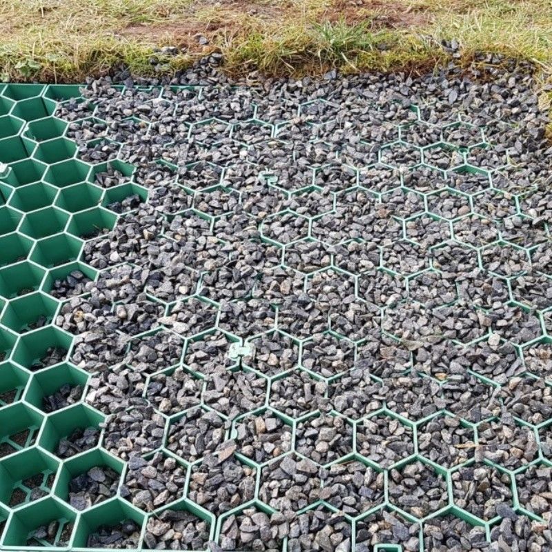 Duurzame Milieuvriendelijke HDPE Grasrooster Bestrating voor Opritten, Tuinlandschap, Gazonversteviging en Parkeerplaats Grindstabilisatie
