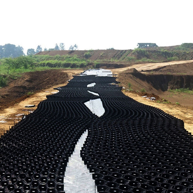 Grondrooster Polyethyleen Honingraat Geocellen Kunststof HDPE Doorlatende Grasstenen Grindrooster HDPE Geocel Voor Oprit