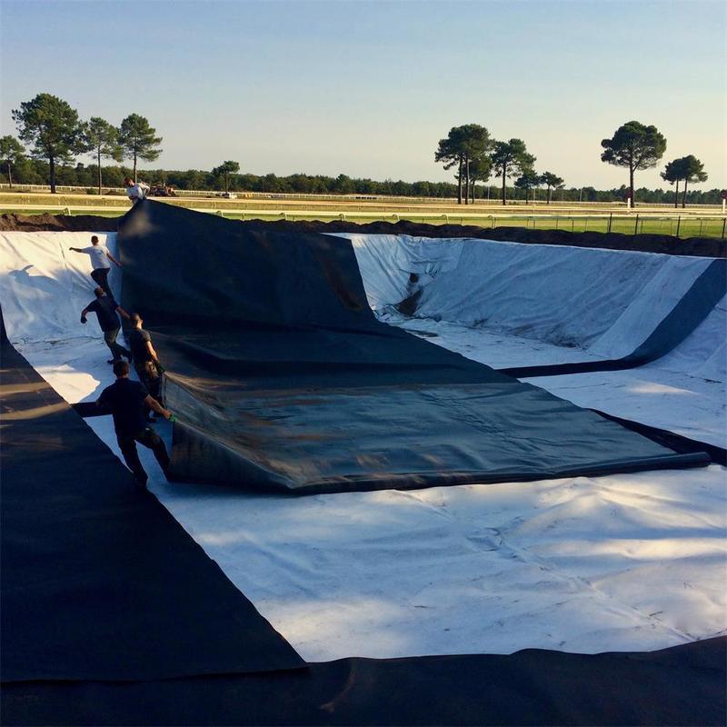 Industriële stijl 1mm Geomembrane Pond Liner HDPE Plastic Liner Geomembrane Pond Liner Voor Vissenpoelen Gemaakt van PVC LDPE LLDPE PP Materialen Voor stortplaatsen