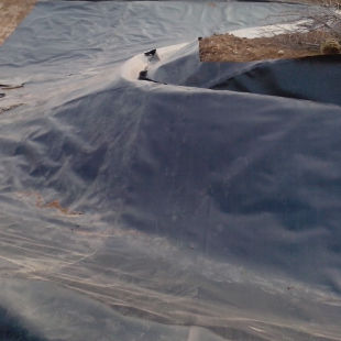 Industriële stijl 1mm Geomembrane Pond Liner HDPE Plastic Liner Geomembrane Pond Liner Voor Vissenpoelen Gemaakt van PVC LDPE LLDPE PP Materialen Voor stortplaatsen